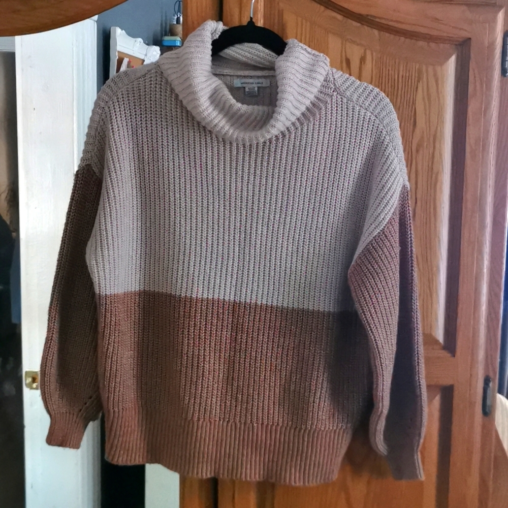 Two tone sweater